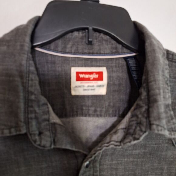 A Wrangle Men's Denim Western Shirt Pearl Snap Rancher Rodeo Chore Size XL - Picture 2 of 10